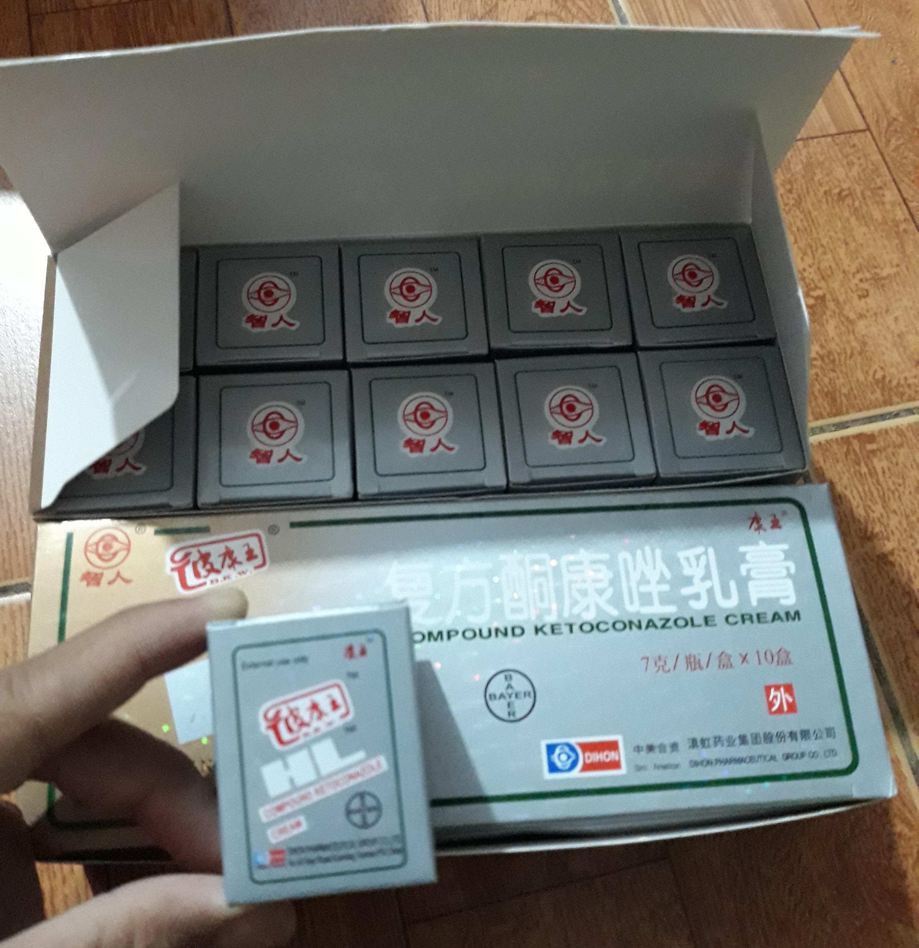 sỉ lốc 10 hộp kem HL
