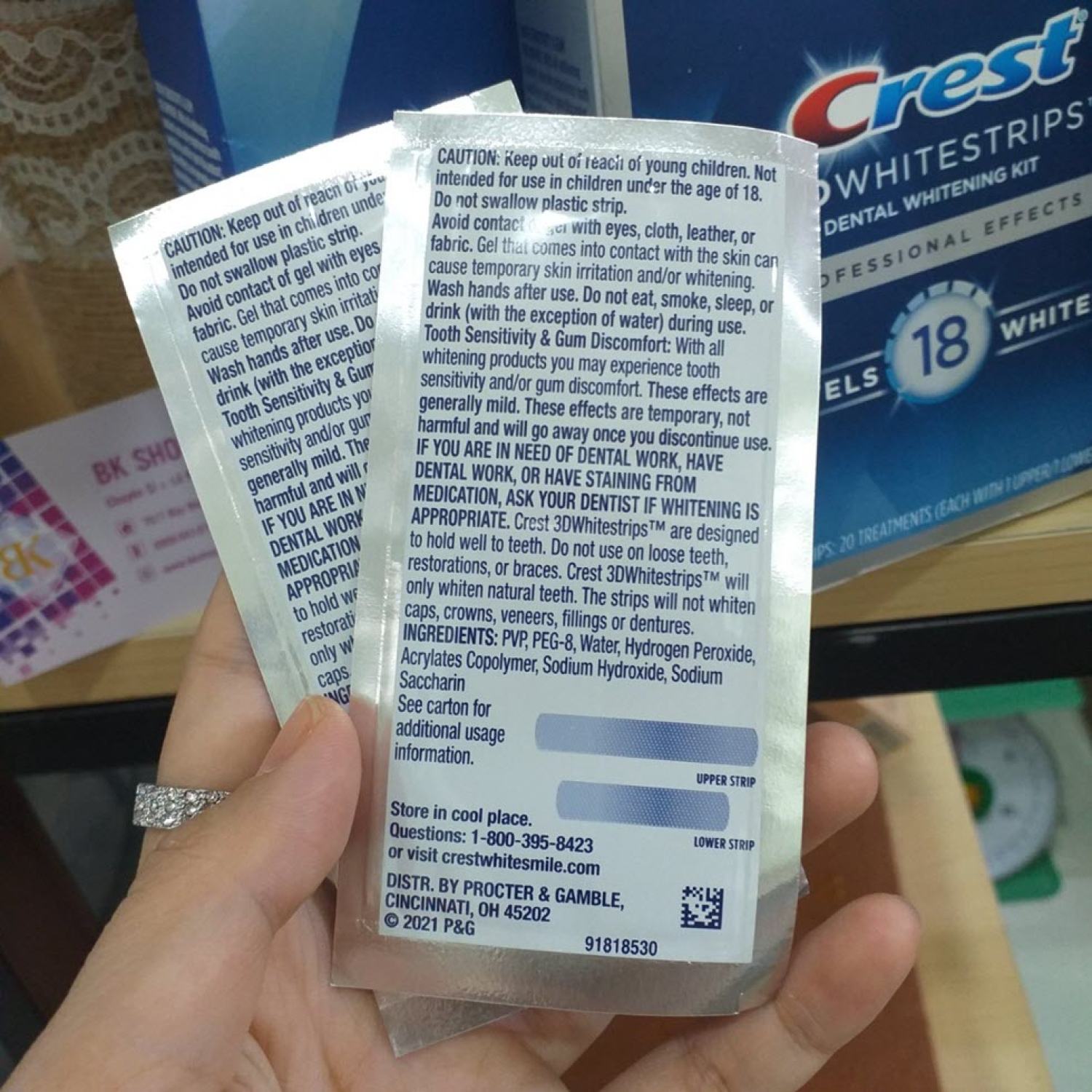 [Hàng Mỹ] 1 GÓI - Miếng dán trắng răng Crest 3D White - CHÍNH HÃNG