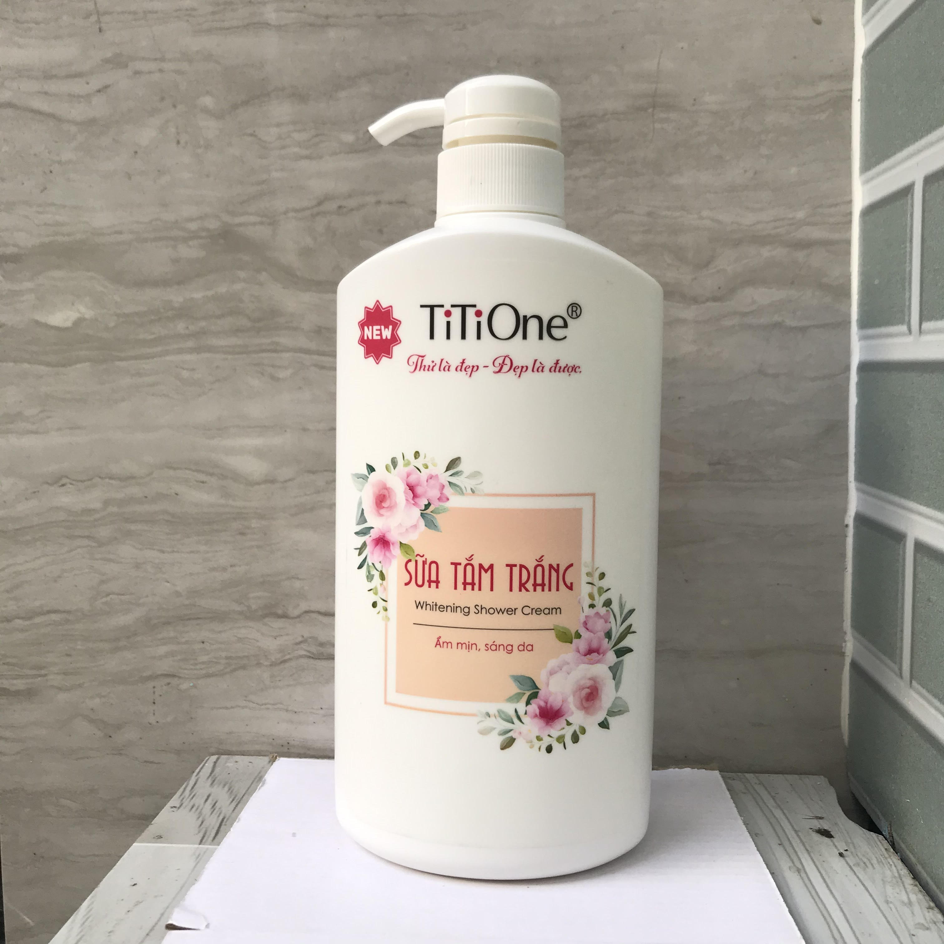 Sữa tắm trắng da toàn thân TiTiOne 750g