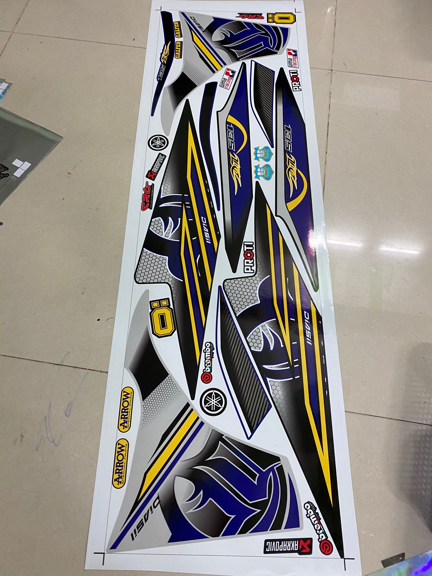 Tem chế tem rời exciter 2011 135 Lc bạc xanh gp