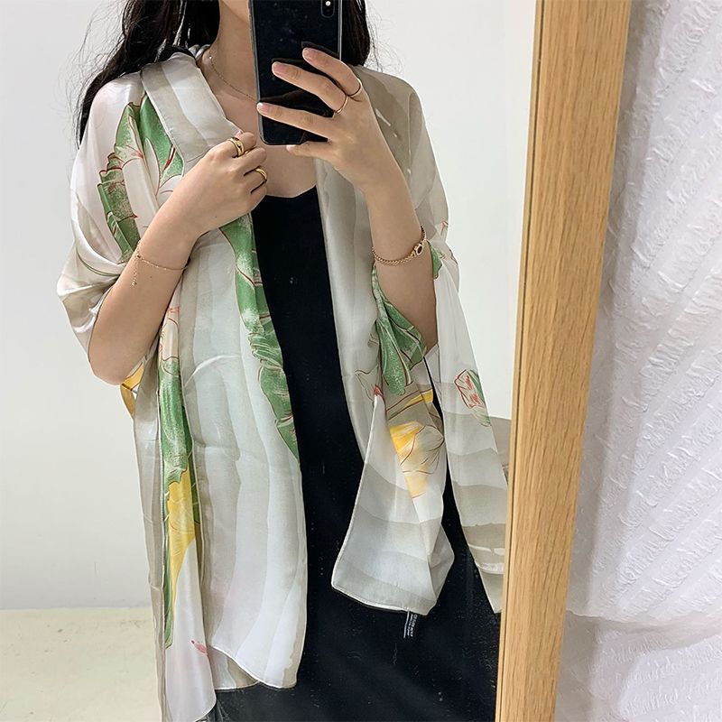 Khăn choàng lụa hot trend size 90x180