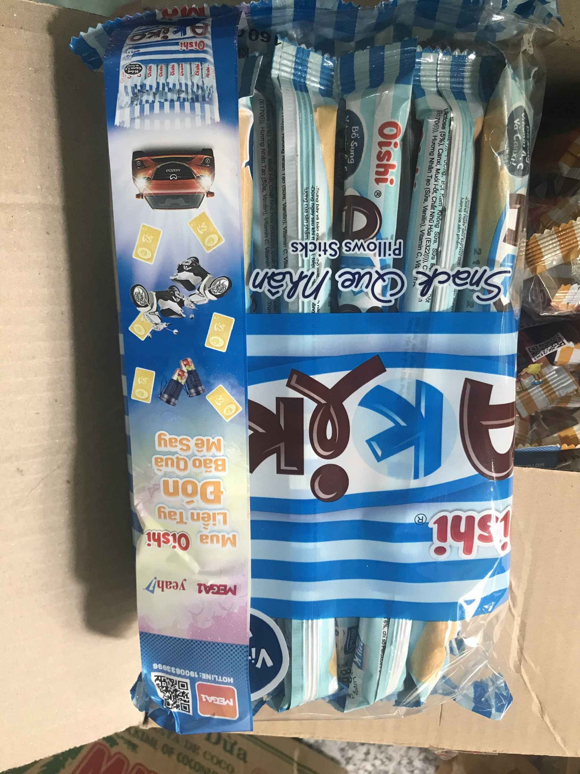 GÓI 20 CÂY BÁNH QUẾ OISHI AKIKO