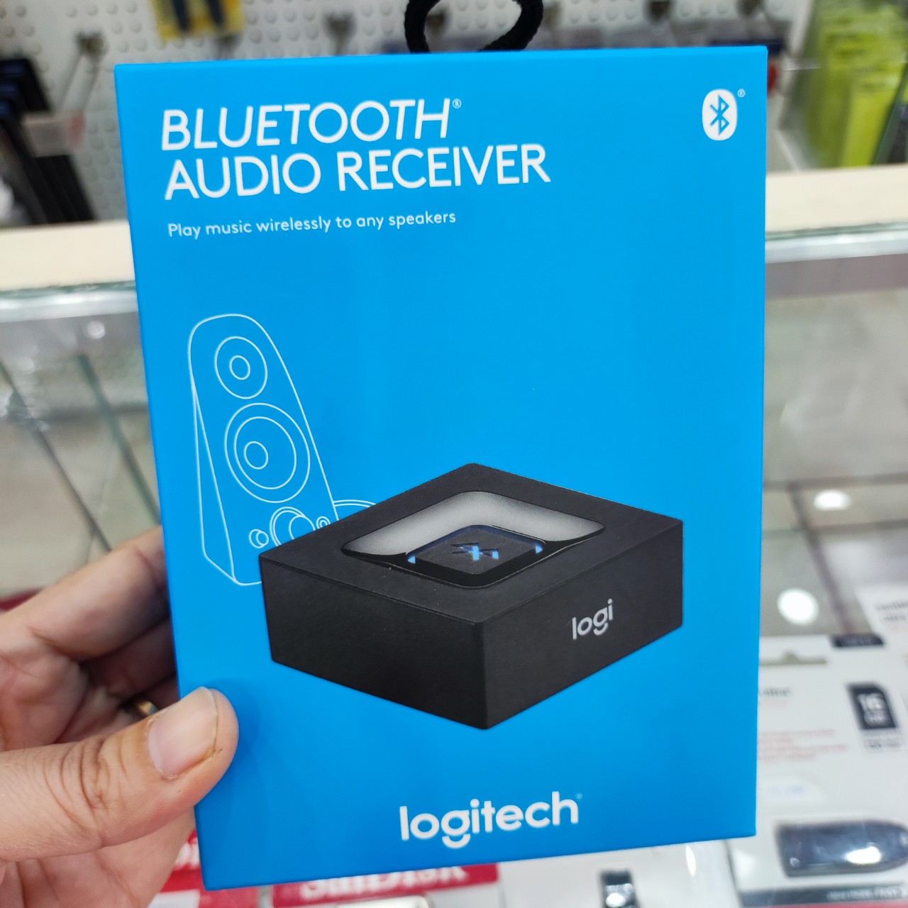 Adapter Bluetooth Logitech chuyển loa có dây thành tín hiệu Bluetooth không dây (Đen) Chính Hãng