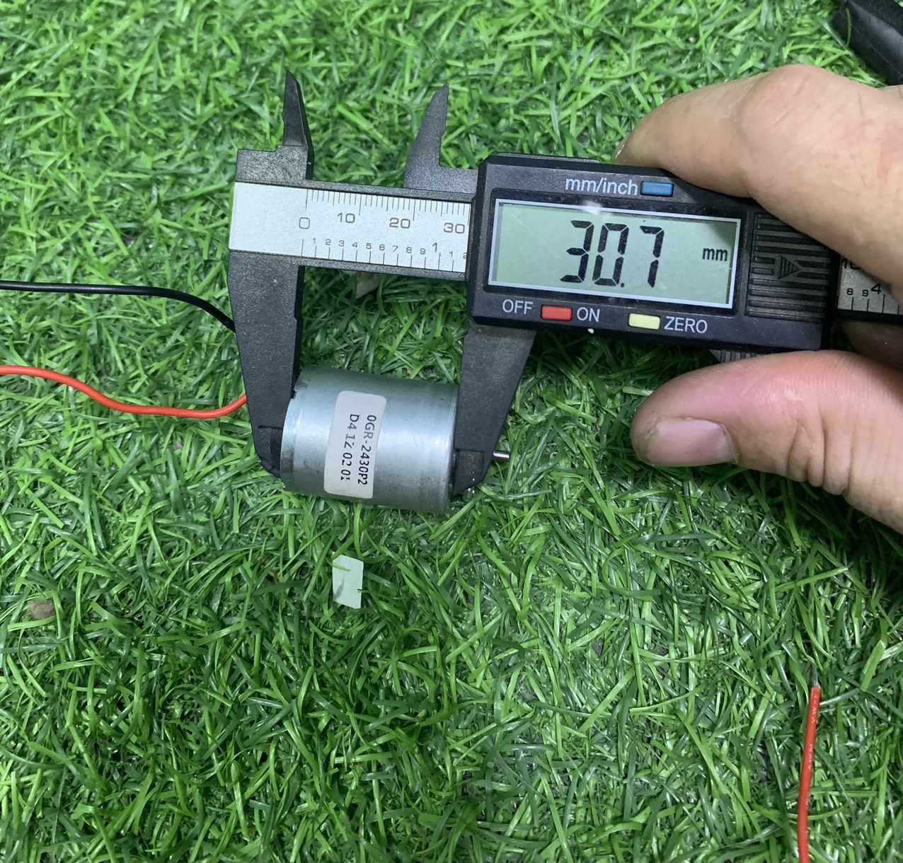 [2 cái] Motor 370 12V DC 4500 vòng/phút