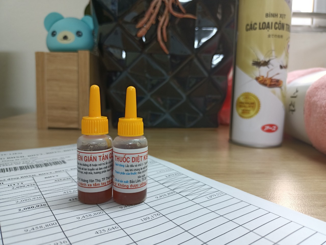Combo 2 lọ thuốc diệt kiến gián và côn trùng tận gốc