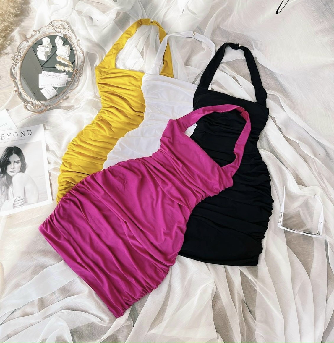 Đầm body cổ yếm nhiều màu chất thun co giản 4 chiều