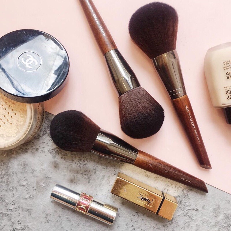 [HCM]Cọ phủ má hồng to Makeup Forever 130