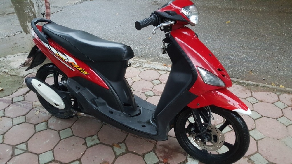 Bình xăng con xe tay ga Mio loại 1