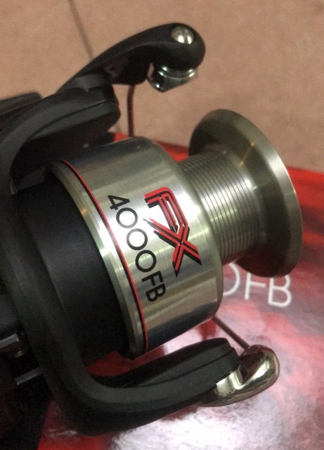 Máy câu cá shimano fx 4000fb ( xả kho )