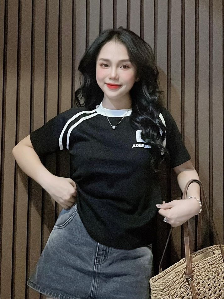 Áo thun dáng ôm nhẹ babytee hai sọc trước ( mã chữ B )