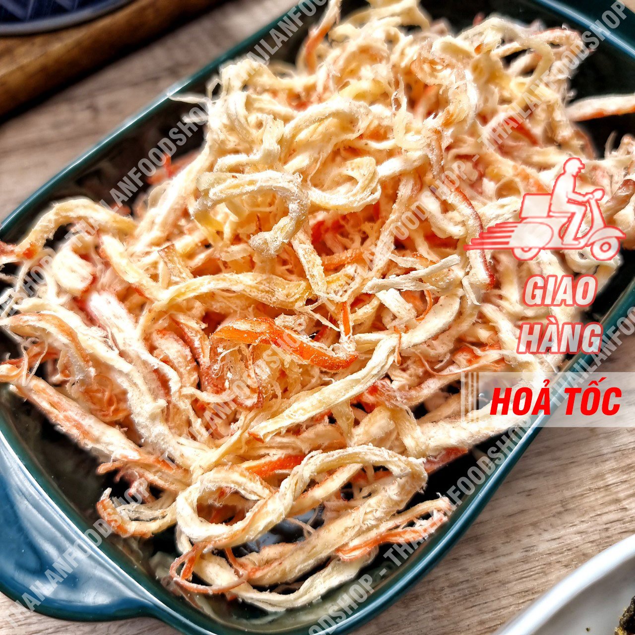 Khô Mực Xé Sợi Hấp Nước Dừa - Lon 300gr