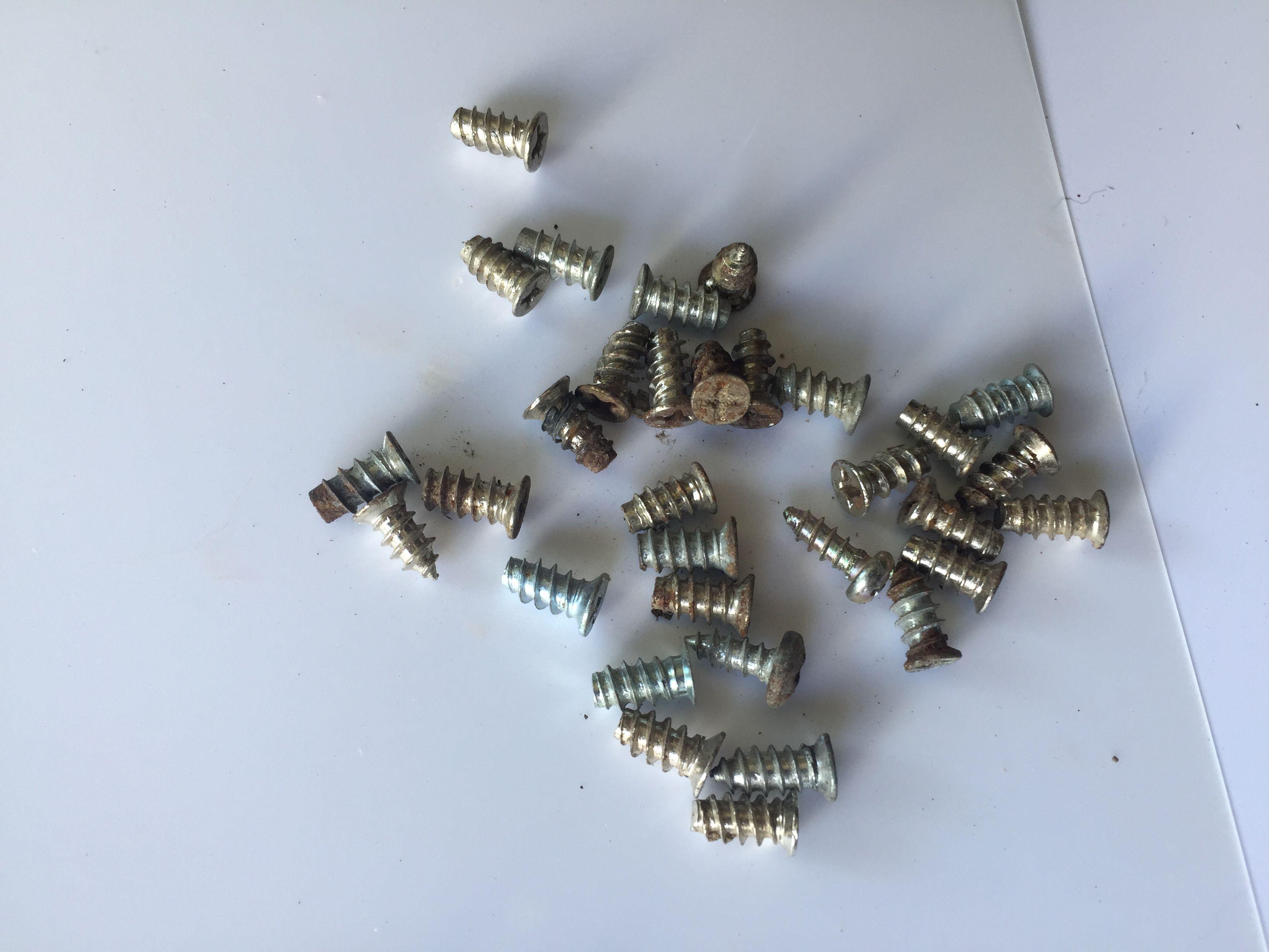 50 Ốc Vít bắt quạt fan tháo nguồn máy tính