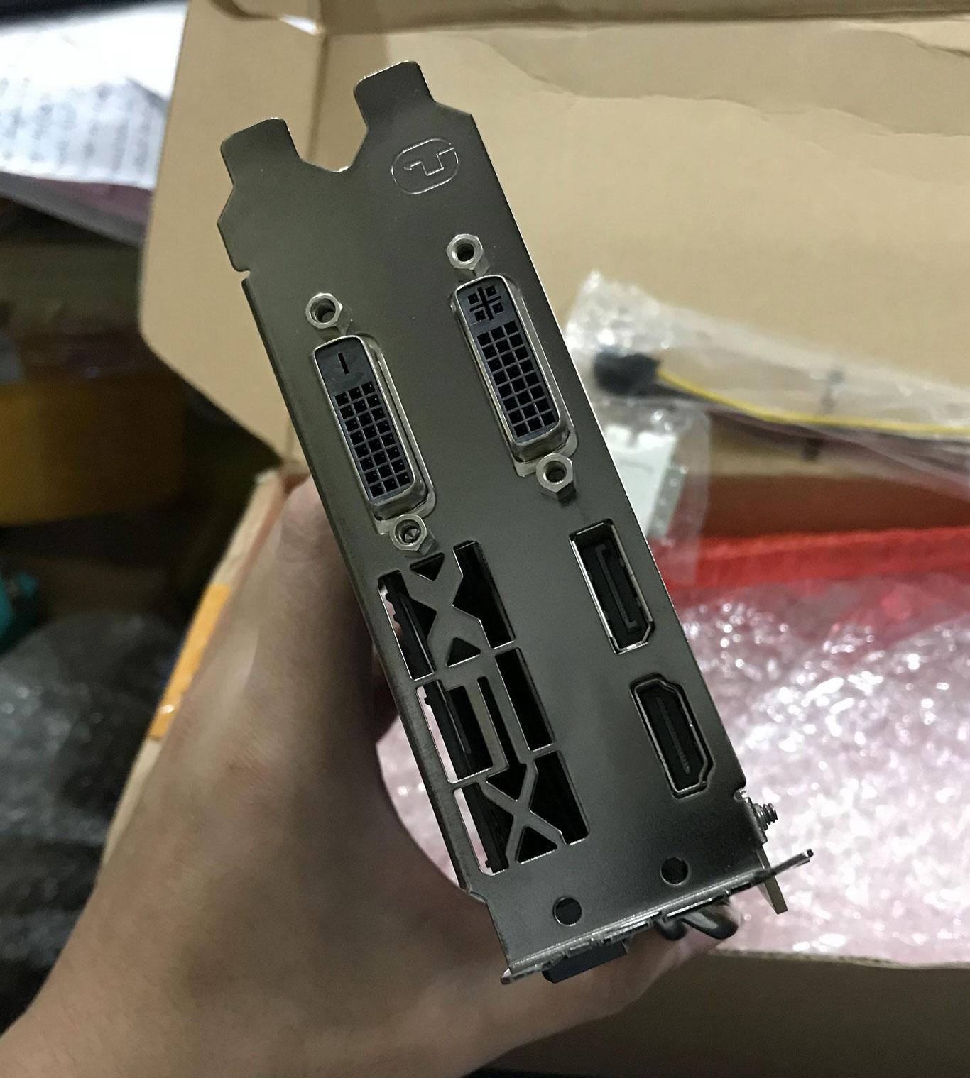 Card Đồ Họa AMD Radeon R9 380X 4GB