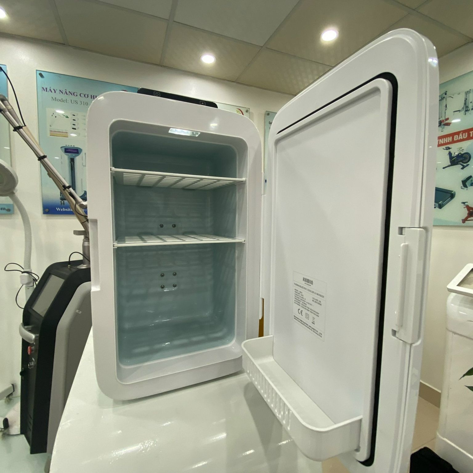 Tủ lạnh mini Kemin K25, Tủ bảo quản mỹ phẩm