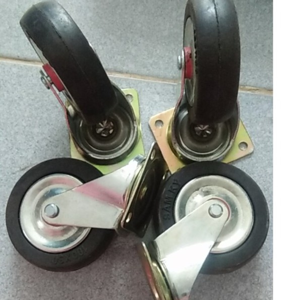 Bánh xe cao su đen nhiều kích cỡ