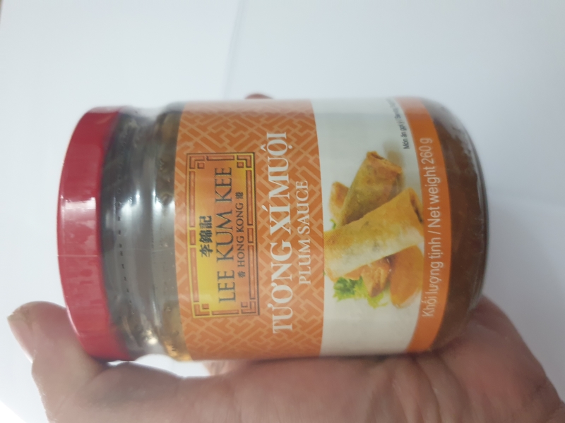 Tương Xí Muội Lee Kum Kee 260gr