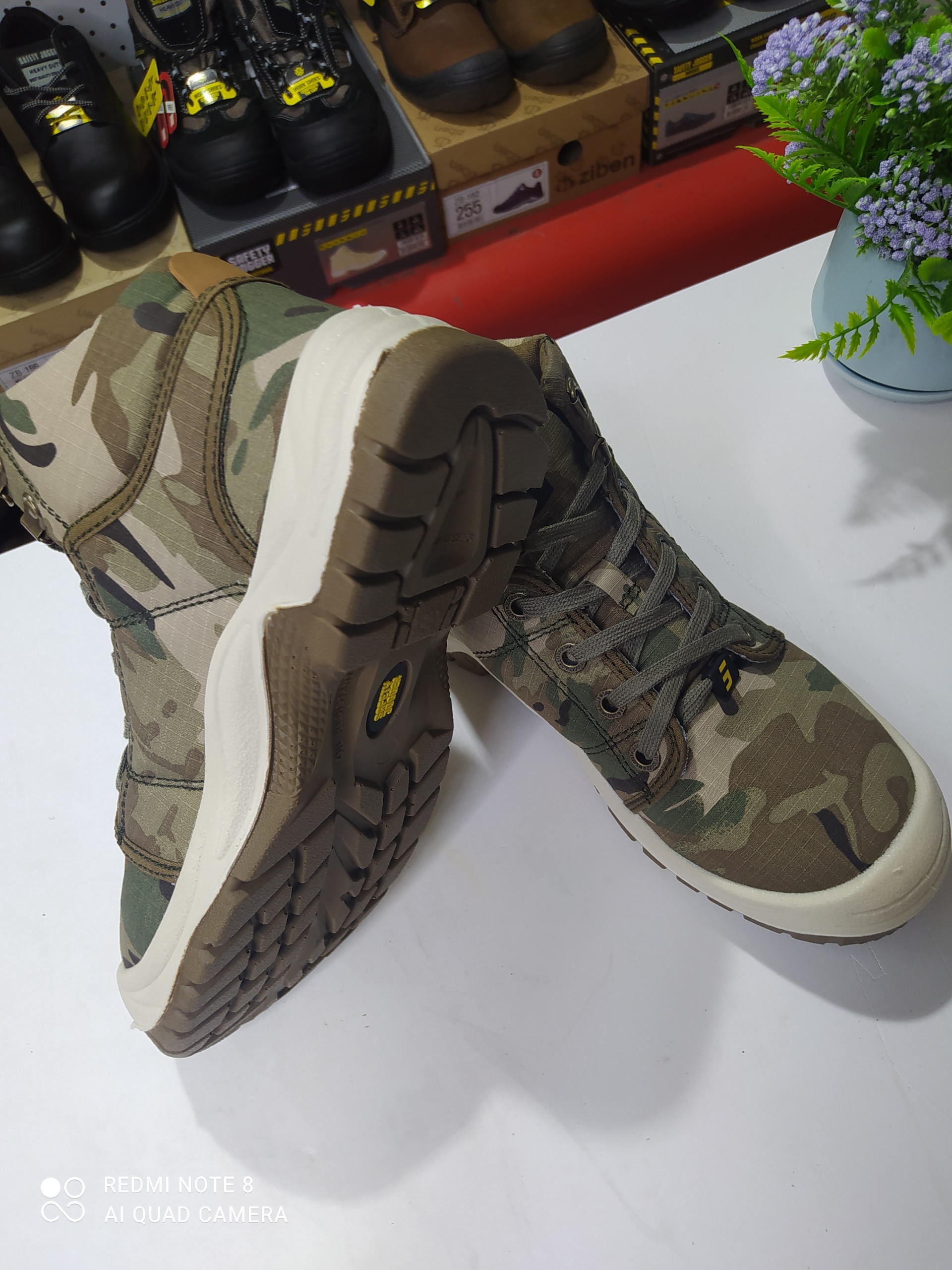 [HÀNG CHÍNH HÃNG]Giày bảo hộ Jogger Desert Mul