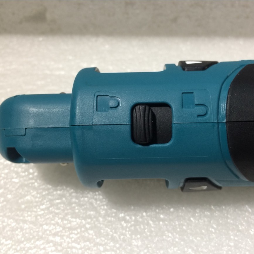 Nút Chuyễn Chế Độ Máy Vít Gập Makita TD021/TD022