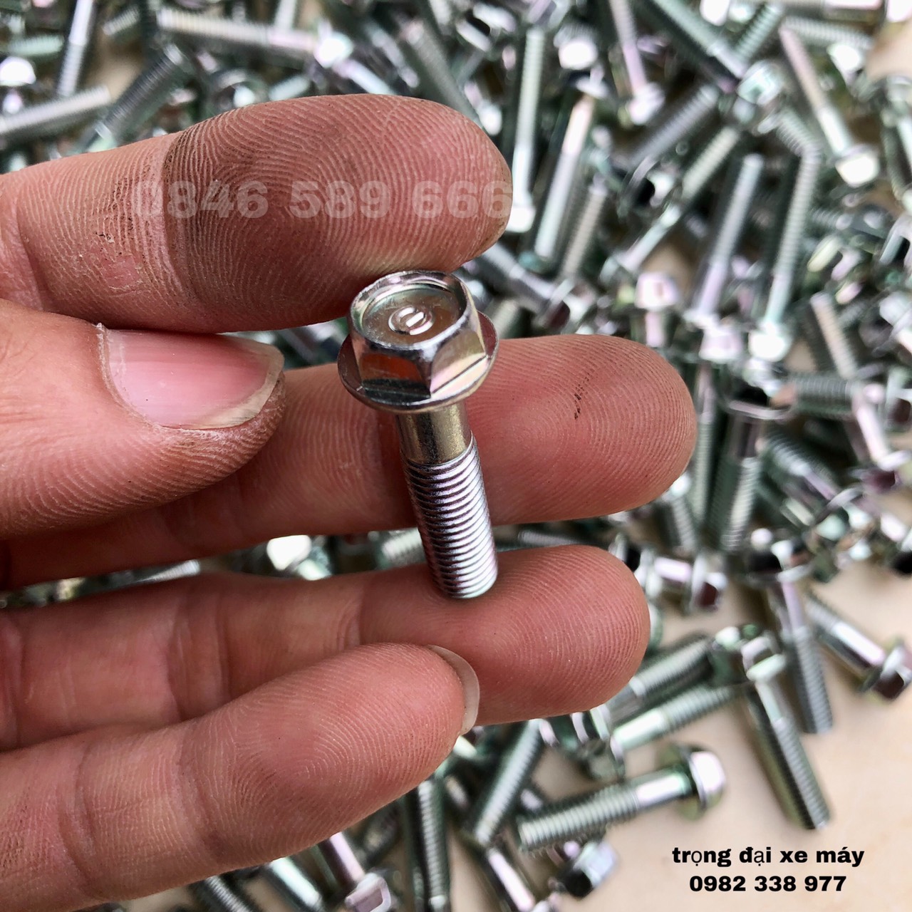 Taro Ốc Cổ Bô 6ly chờn Ren Nên Ốc 7 ly ( ốc 7ly dài 2,8cm khoá 10 )