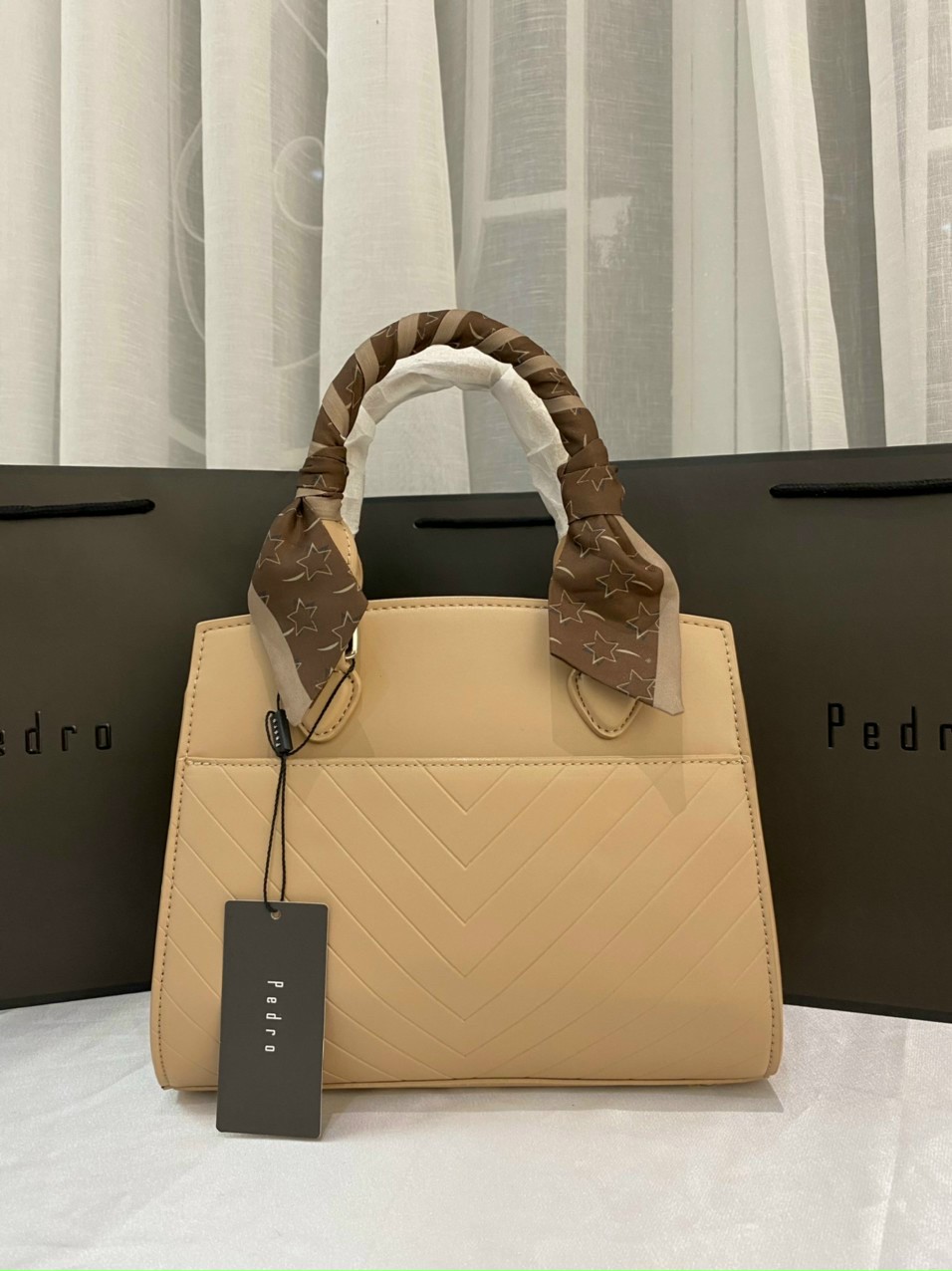 Túi Xách Nữ Pedro Quai Lụa Size 23