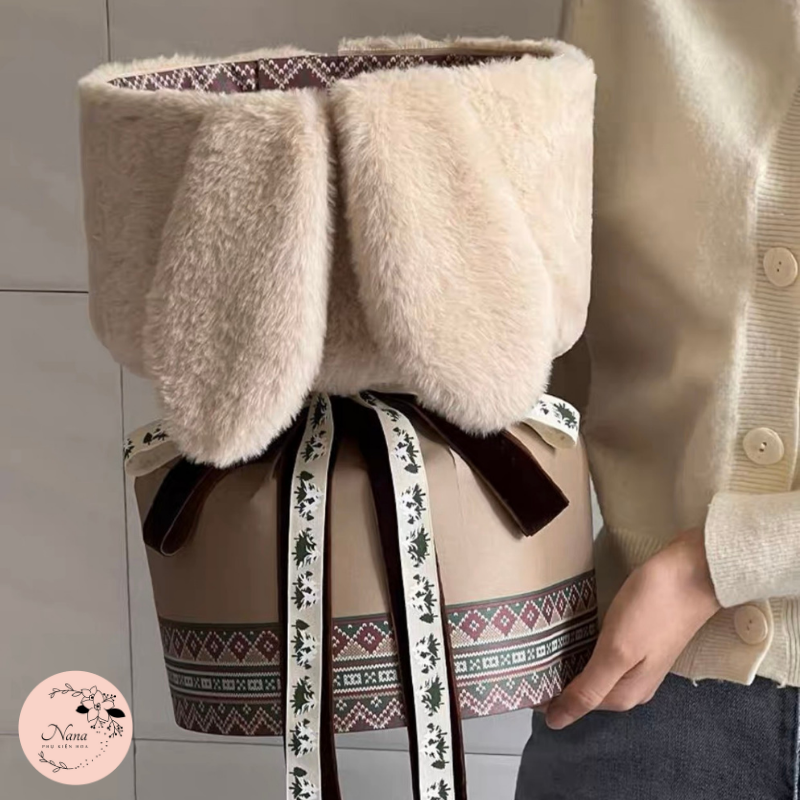 1 Set (Vải + Tai Thỏ + Cốt Bìa) Làm Bó Hoa Thỏ Size To ***HOT TREND 2023***