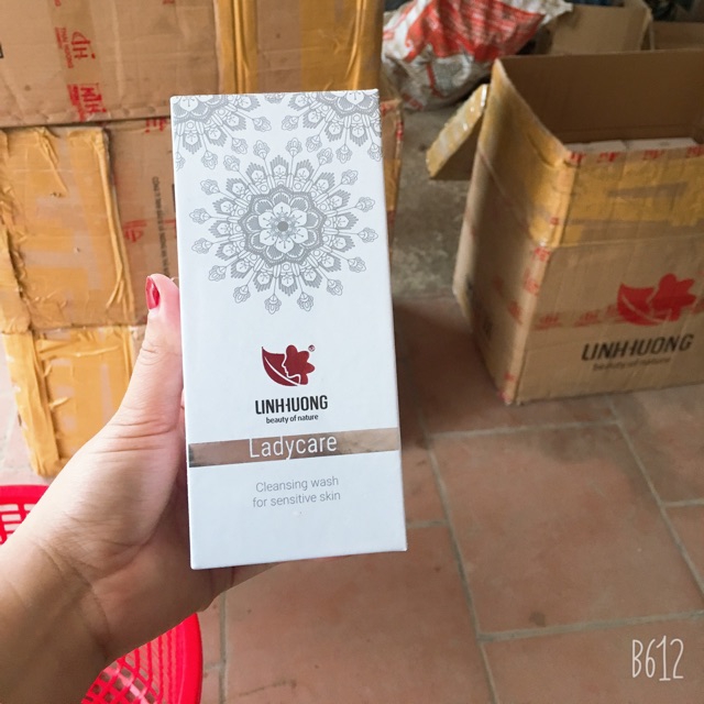 [HCM]DUNG DỊCH VỆ SINH PHỤ NỮ LINH HƯƠNG