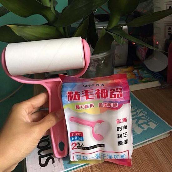 [HCM]Con lăn bụi quần áo