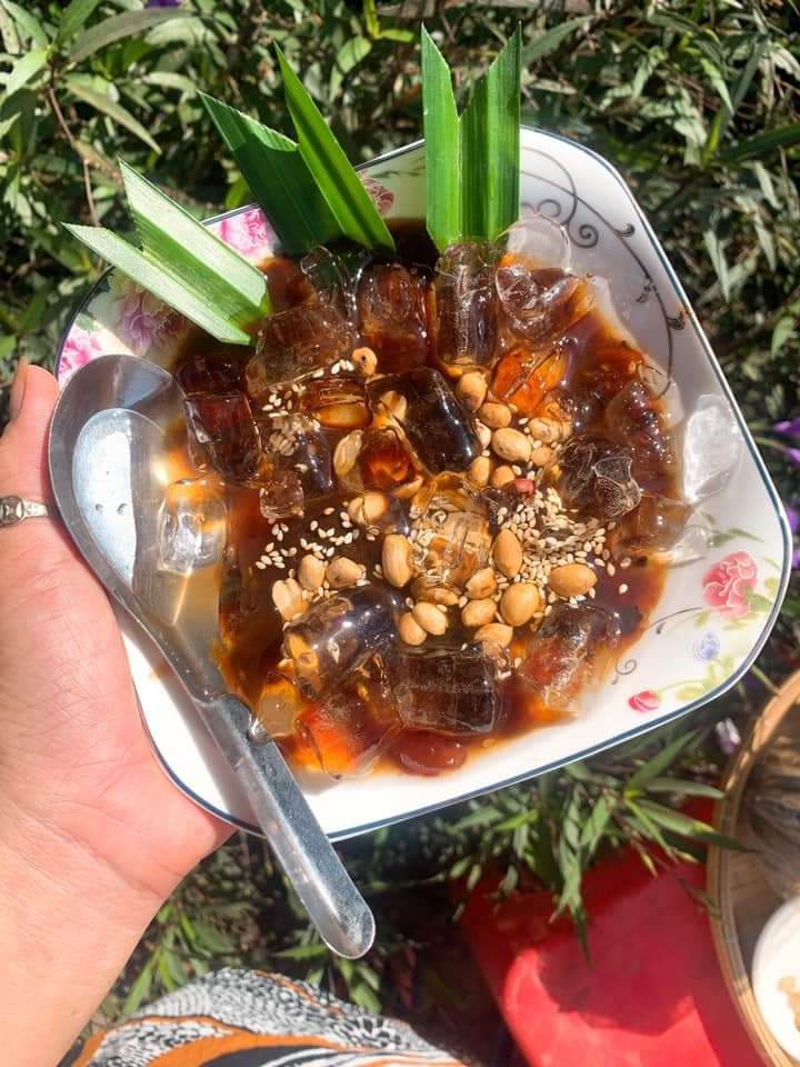 Me ngào hạt mềm dẻo 700g
