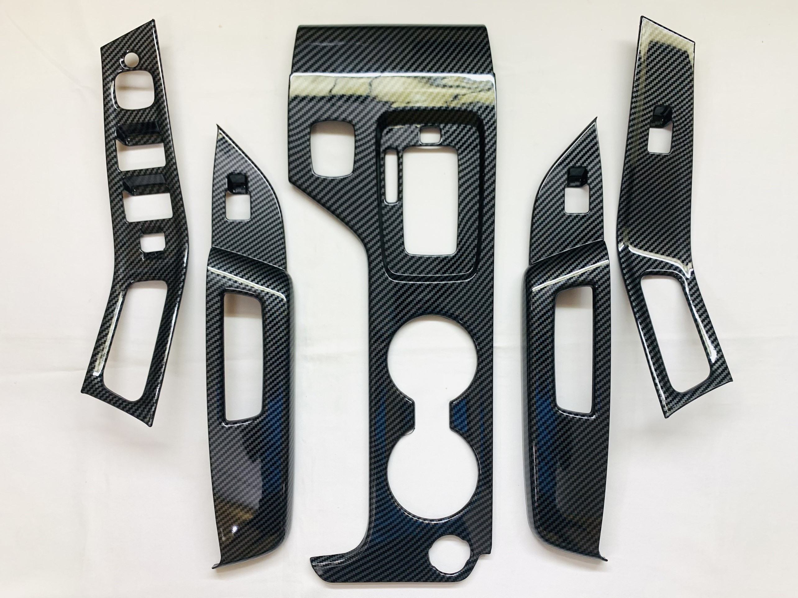 Ốp nội thất carbon xe Mazda BT50
