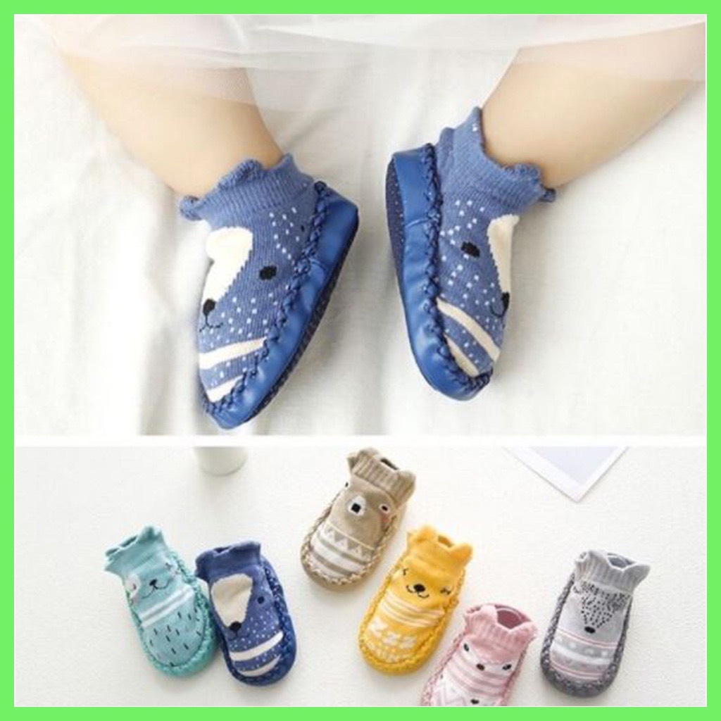 Giày tập đi đế da, có chống trượt cho bé