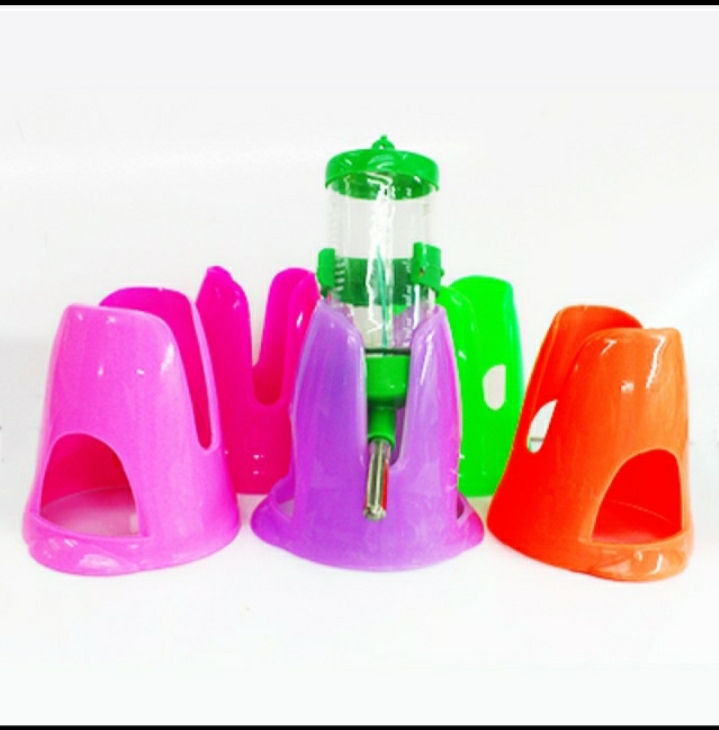 Đế bình nước cho Hamster - Không kèm bình