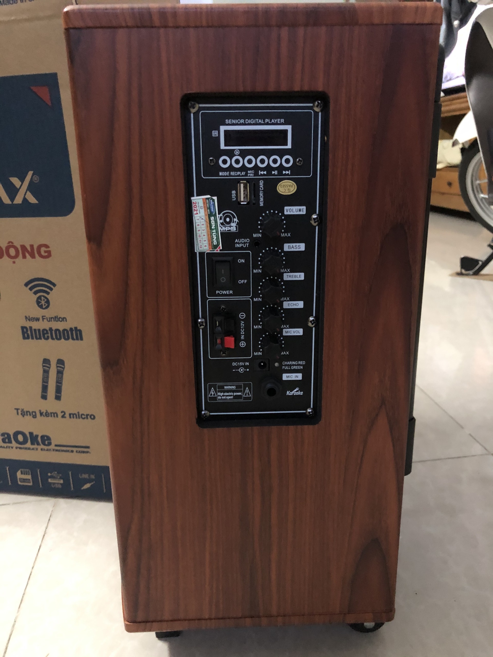 Loa Kéo Nanomax S10B kèm 2 Micro và Remote