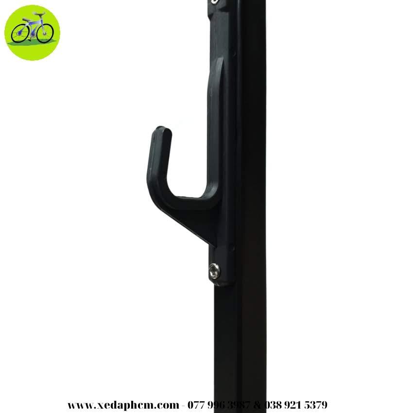 Chân chống đỡ xe đạp móc 1 bên bát liền thanh vuông