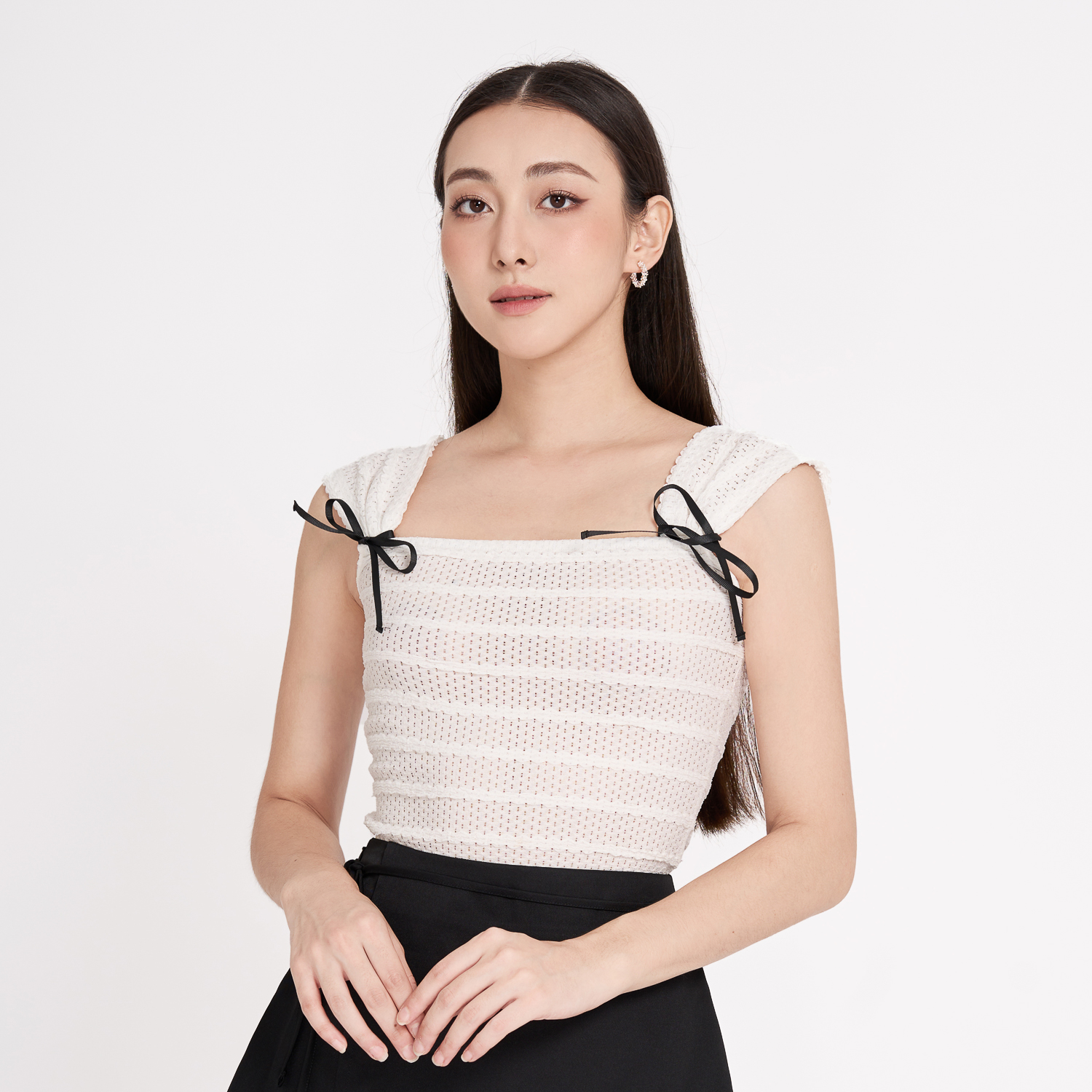 Áo ôm ren thun phối nơ ruy băng Maybi