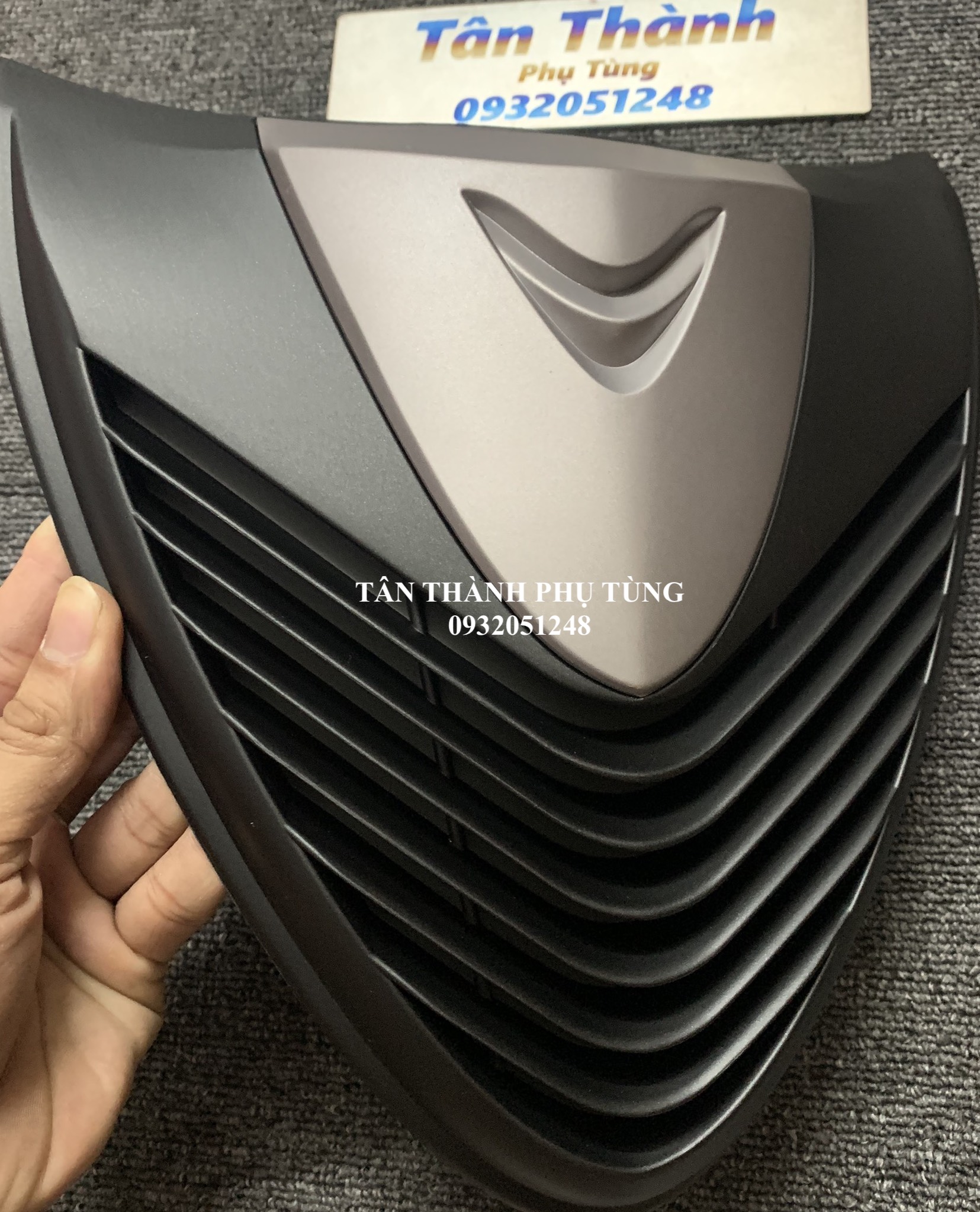 Mặt nạ SH mode 2020 kiểu SH Ý màu bạc