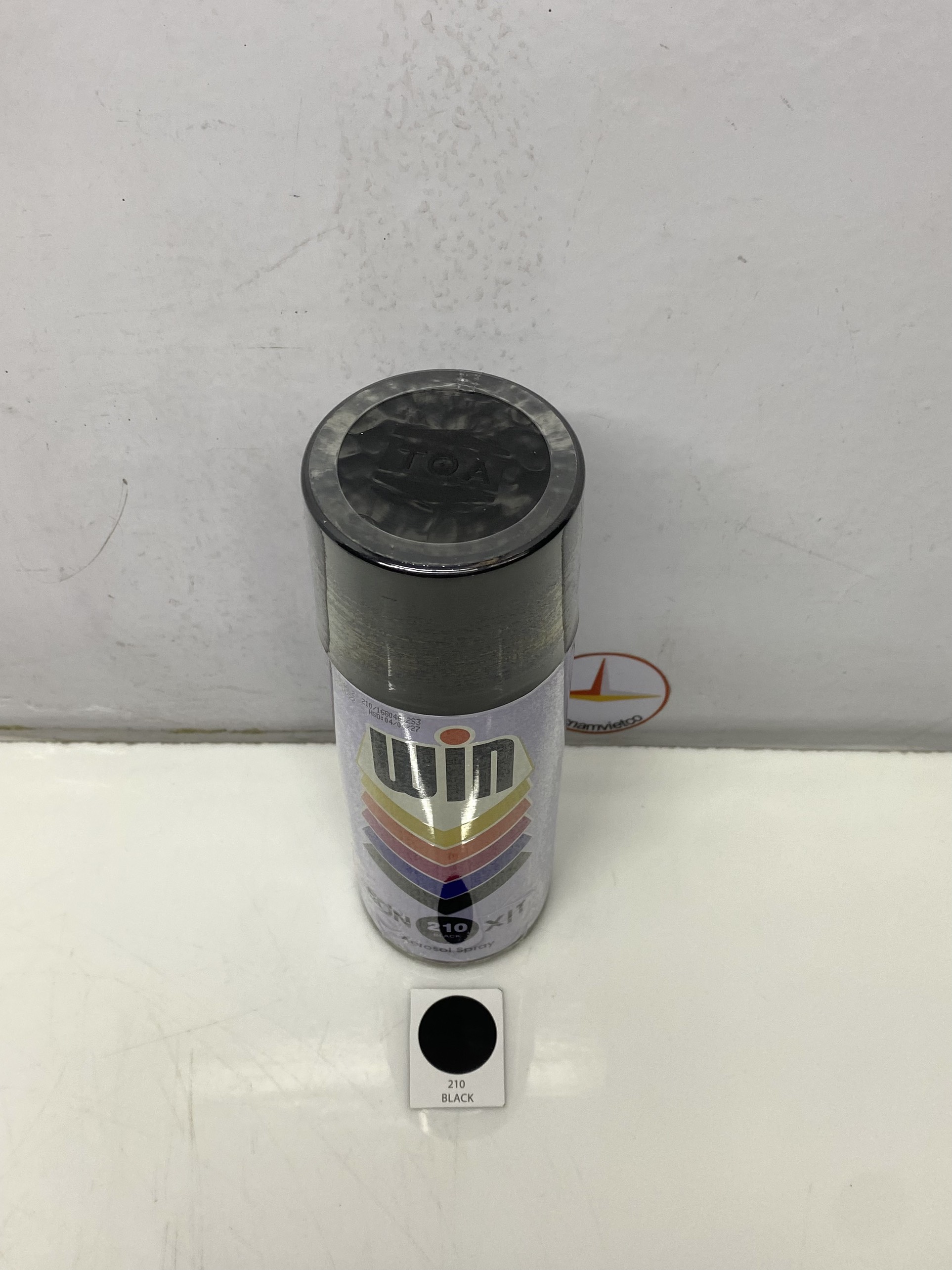 Sơn phun, sơn xịt Win màu đen 210 400ml