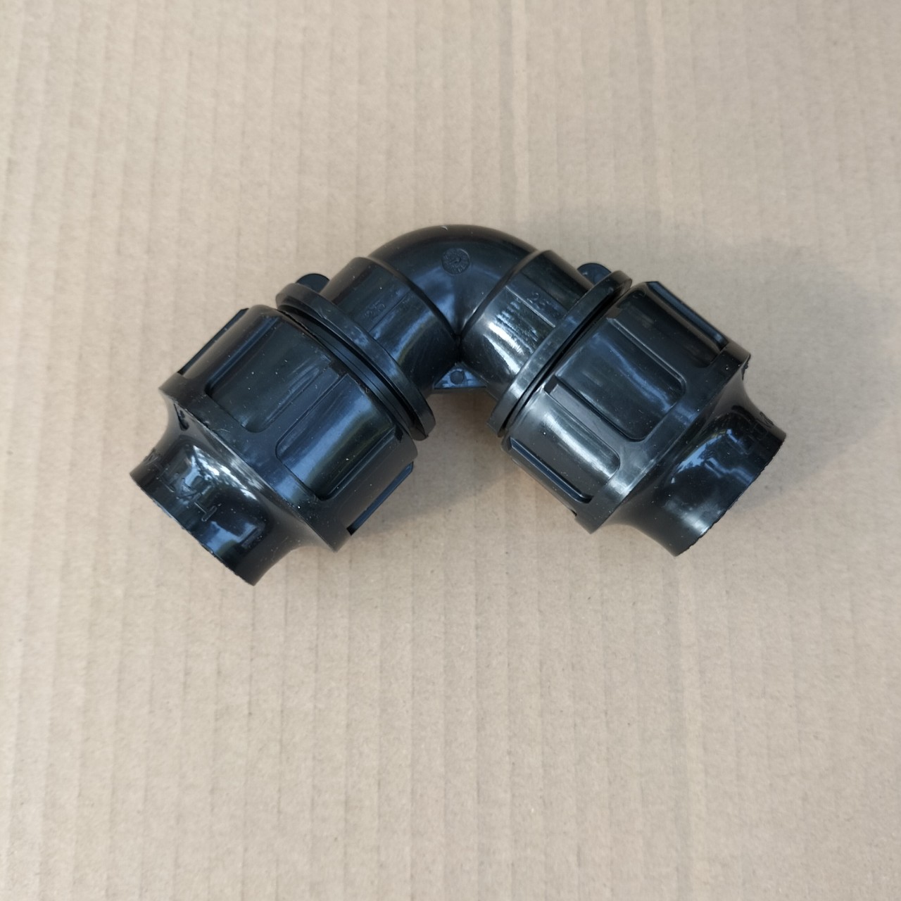 Phụ kiện ống nước sạch HPDE phi 20