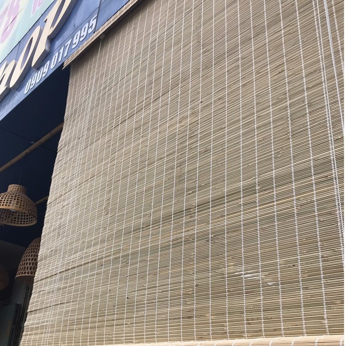Mành treo tre trúc che nắng mưa