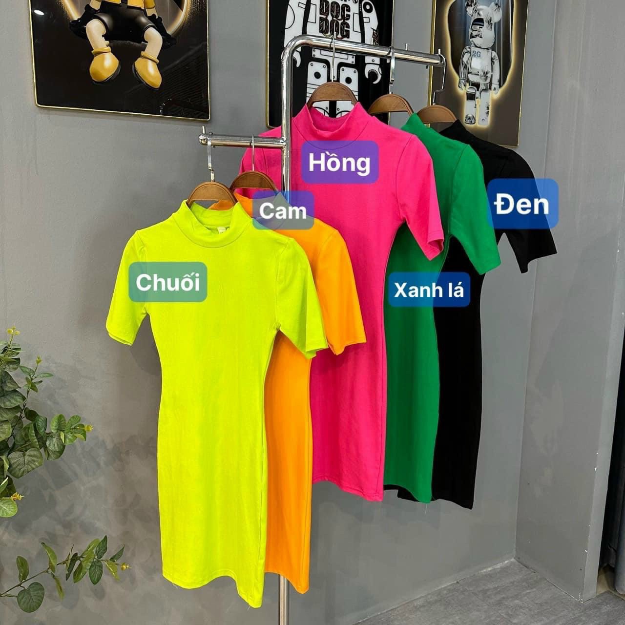Váy body len tăm tay ngắn