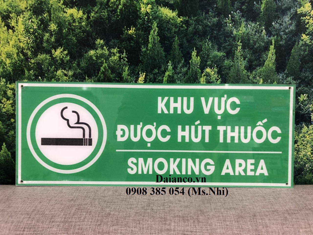Bảng báo khu vực hút thuốc chất liệu mica-  KT 15x40cm- Hình thật, có sẵn