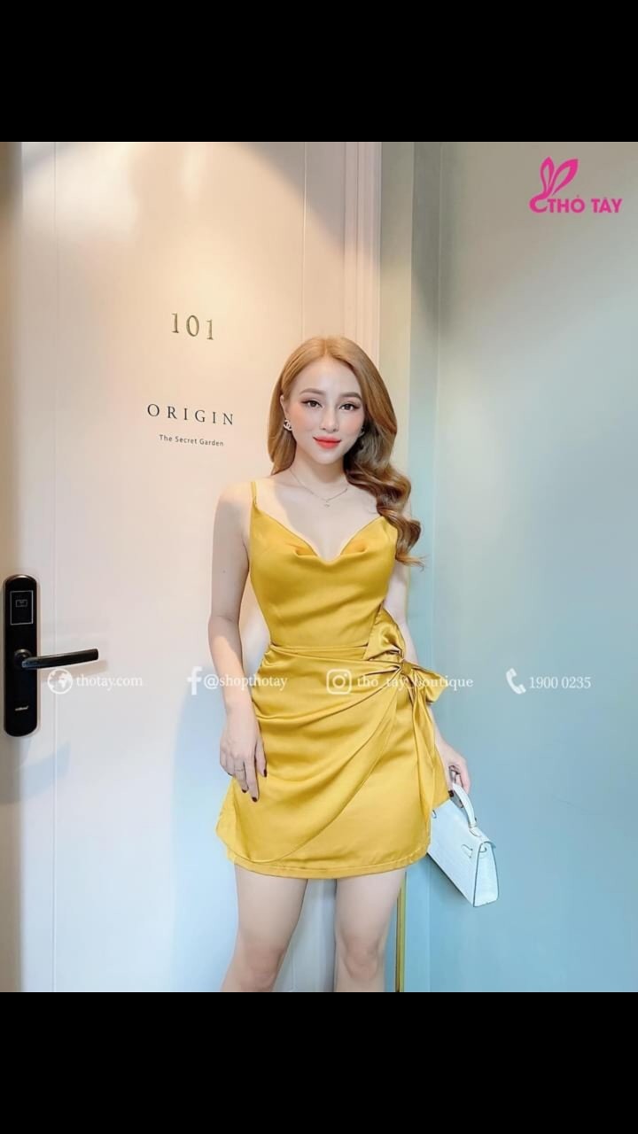 Đầm body 2 dây cổ đỗ nơ eo-QH