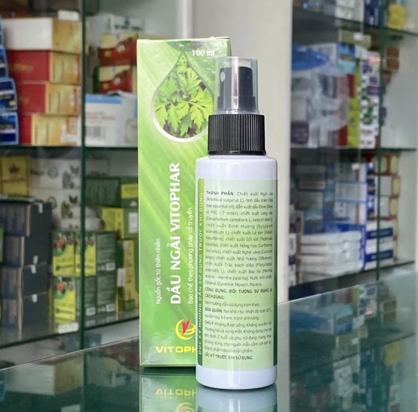 Combo 2 chai dầu ngải cứu vitophar 100ml hỗ trợ các chứng bệnh liên quan đến xương khớp