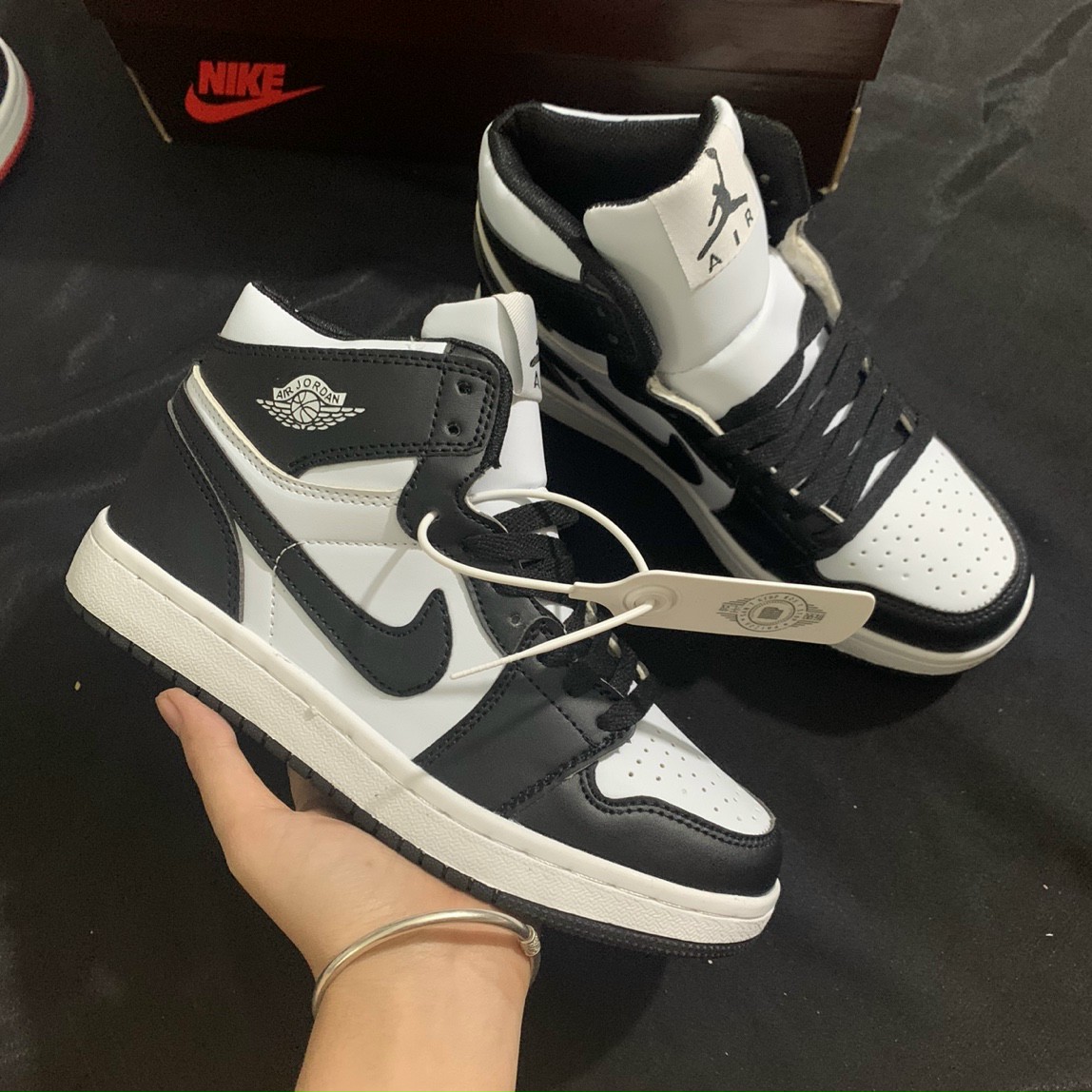 Giày Sneaker Thể Thao Air JDF1 Đen Trắng - Nam Nữ