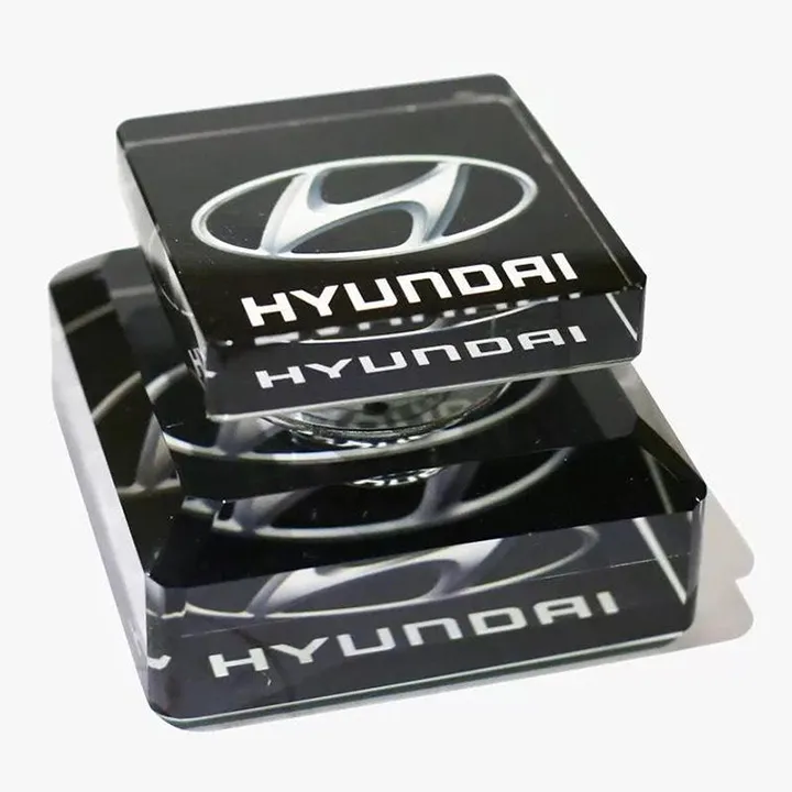 Nước hoa pha lê cao cấp logo Hyundai