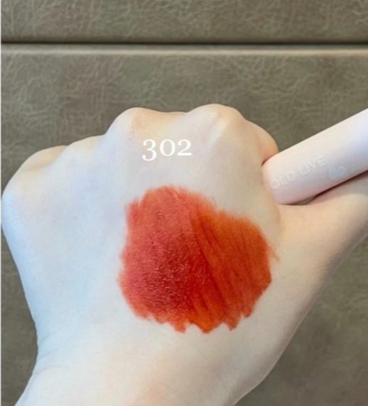 Son Kem Lì Hold Live Hoa Anh Đào Flowers Sakura Velvet Matte Lip Glaze