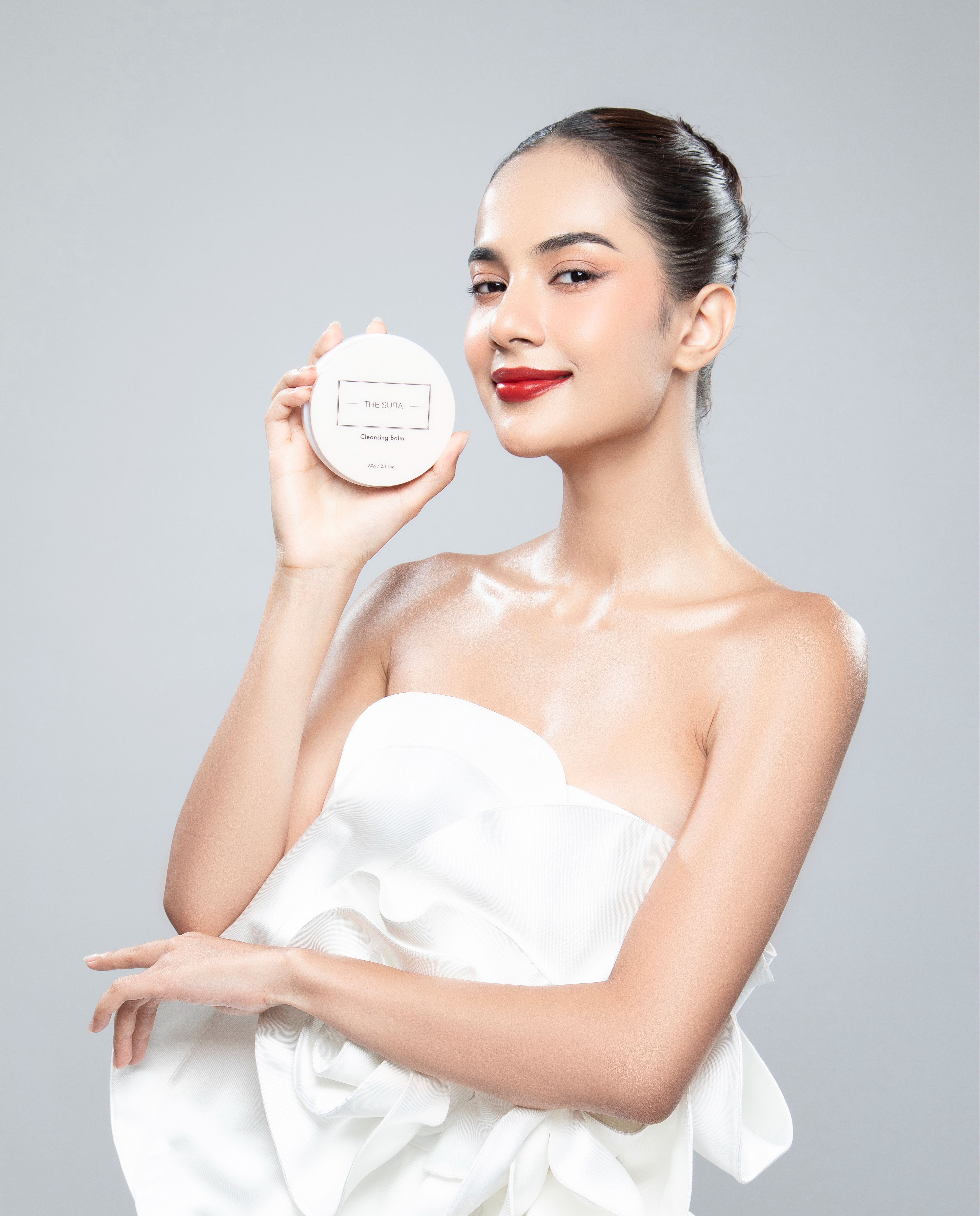 Sáp Rửa Mặt Tẩy Trang The Suita Cleansing Balm Làm Sạch Sâu Và Giúp Da Căng Bóng Mịn Màng 60g