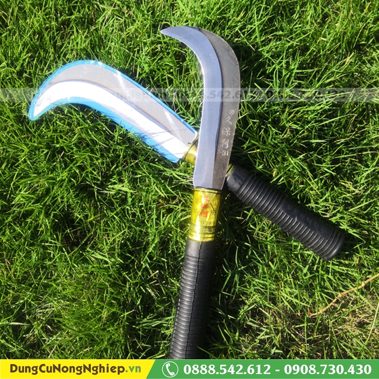 Liềm phát cỏ cầm tay mini