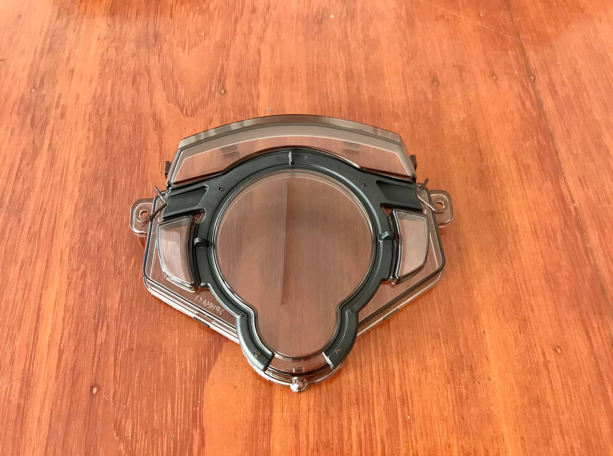 Mặt Kính Đồng Exciter 2011 - 5 Số Chính Hãng Yamaha