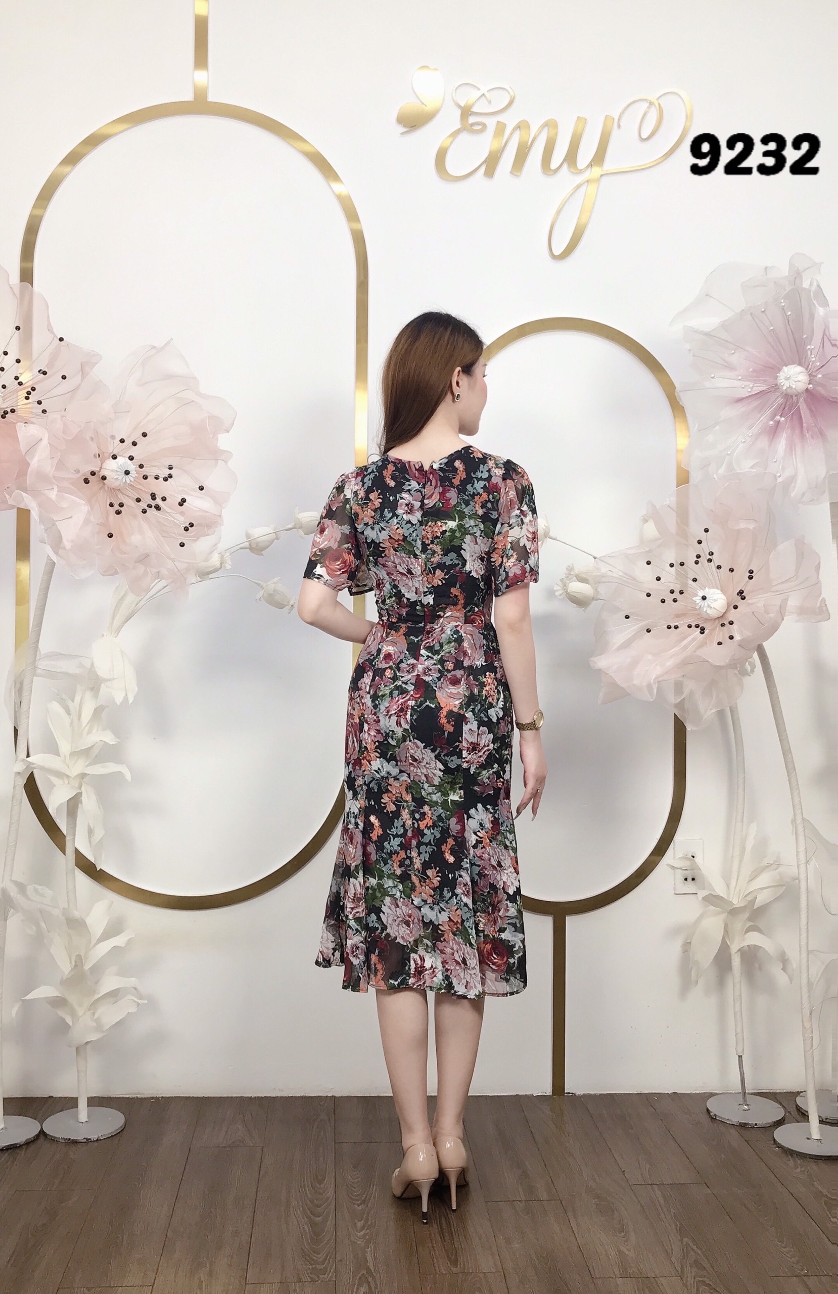 Đầm EMY EM9232 Body Hoa Đuôi Cá