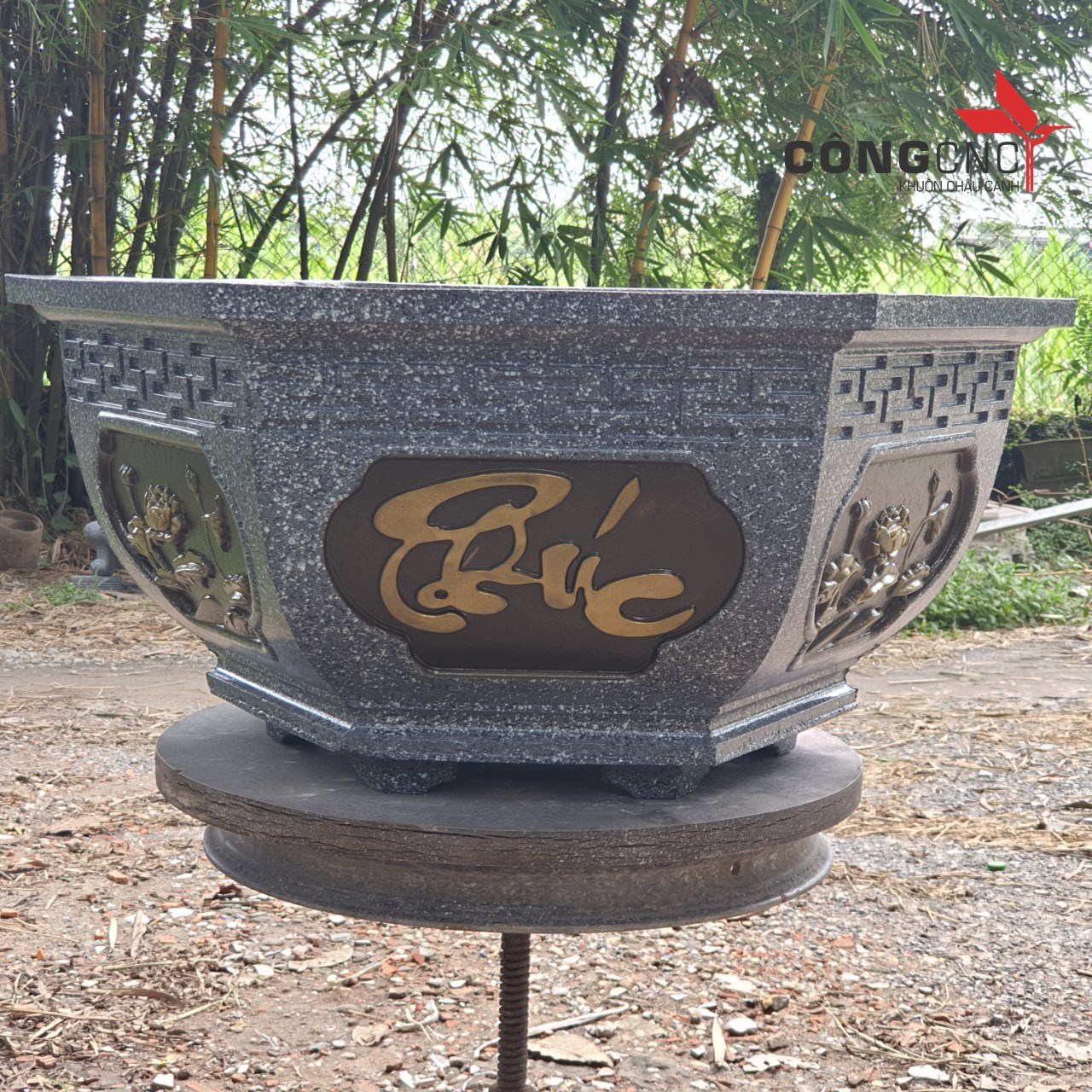 Khuôn chậu lục giác 65 ( HOA SEN- CÂY TÙNG- PHÚC LỘC THỌ)